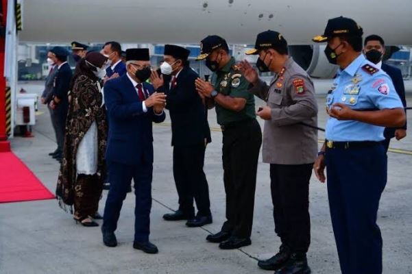 Wapres RI Maâ€™ruf Amin Tiba di Pekanbaru, Besok Resmikan BRK Syariah